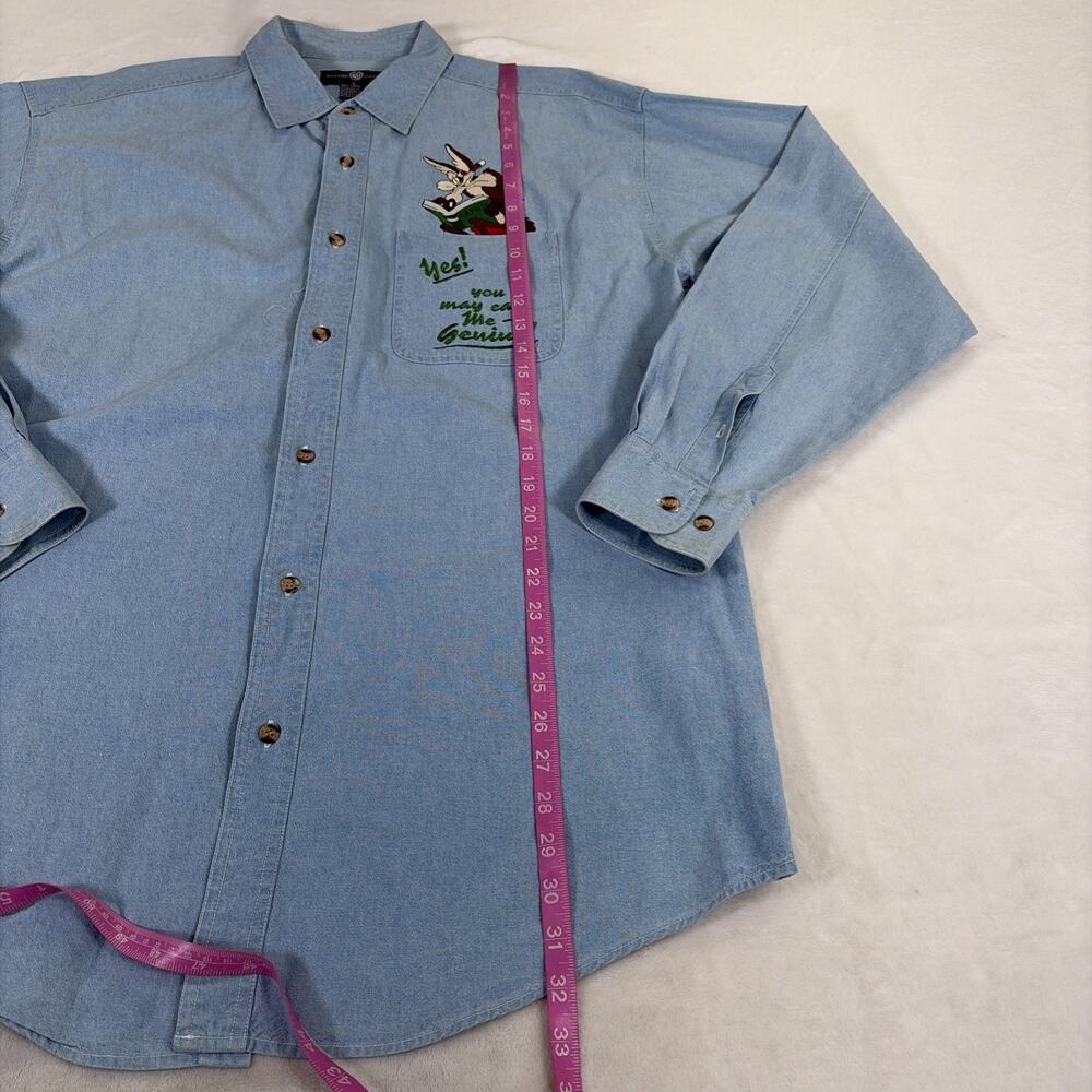 Vintage 1995 Warner Bros. Studio Store Wile E. Coyote Genius Denim Shirt Large - Picture 6 of 14